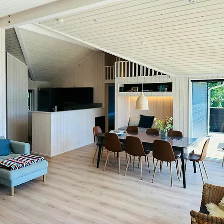 Holiday home Classic Near Forest And In Grenaa